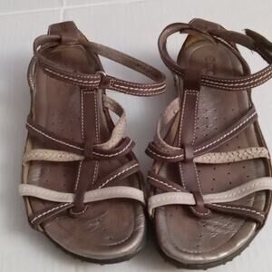 Ecco Women's Size 7.5 Brown Leather Open Toe  Strap Comfort Sandals